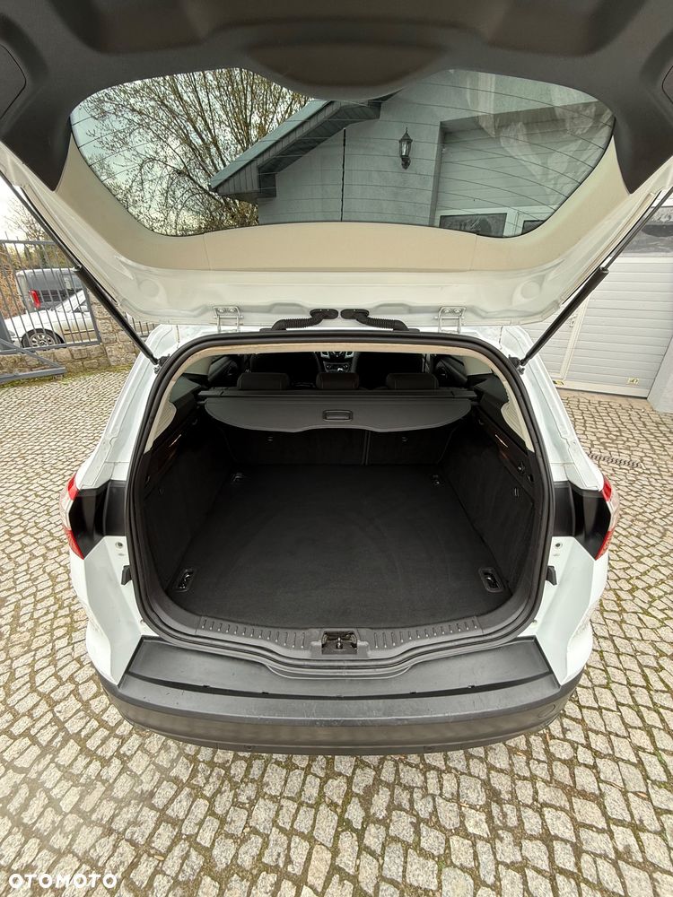 Ford Focus 1.6 TDCi DPF Start-Stopp-System Titanium - 17