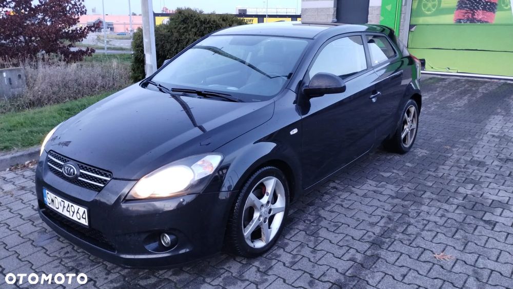 Kia Ceed 2.0 crdi Optimum - 1