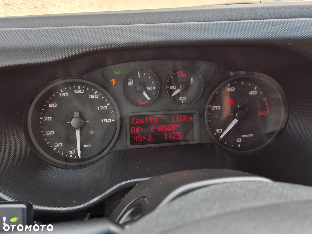 Iveco Daily 70C18 / 35C18 3.0HPi, Chłodnia hakowa Xarios 500 -20 / 30C - 12