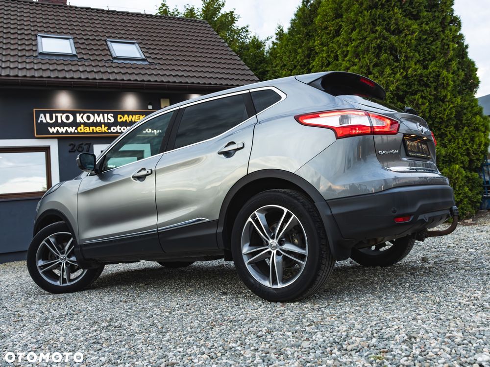 Nissan Qashqai 1.6 DCi Xtronic N-Connecta - 17