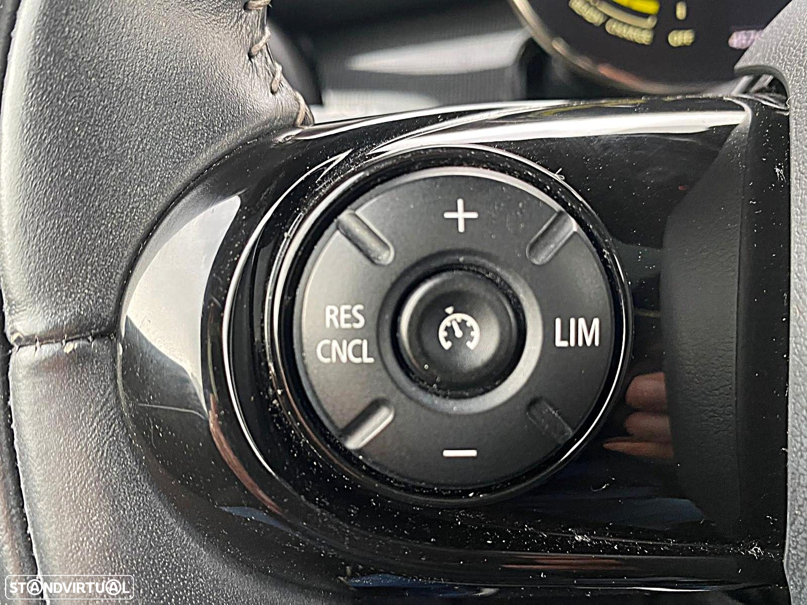 MINI 3 Portas - 15