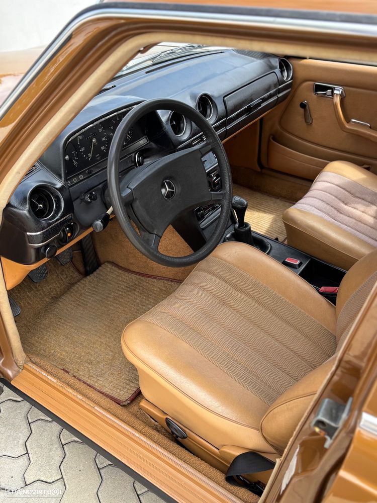 Mercedes-Benz W123 (1976-1986) - 12