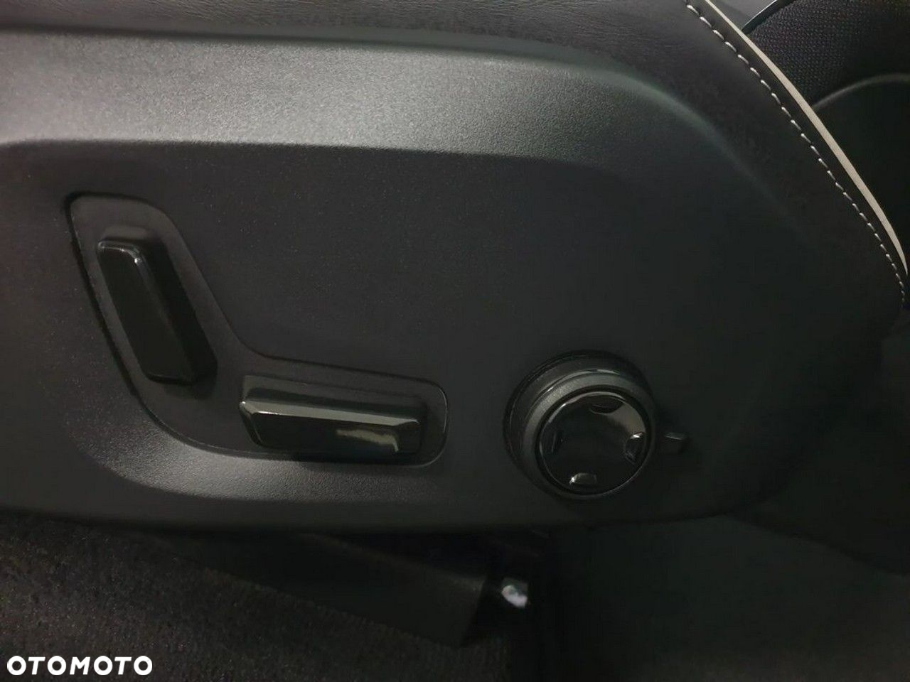 Volvo XC 60 B5 D AWD Geartronic RDesign - 33