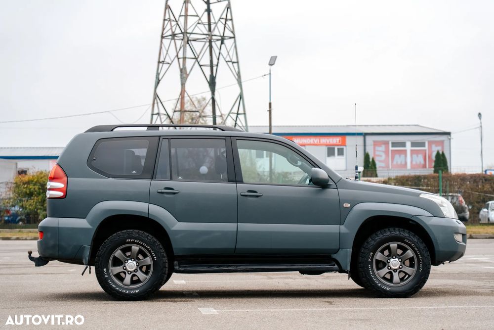 Toyota Land Cruiser 3.0 TD-4D Comfort - 6