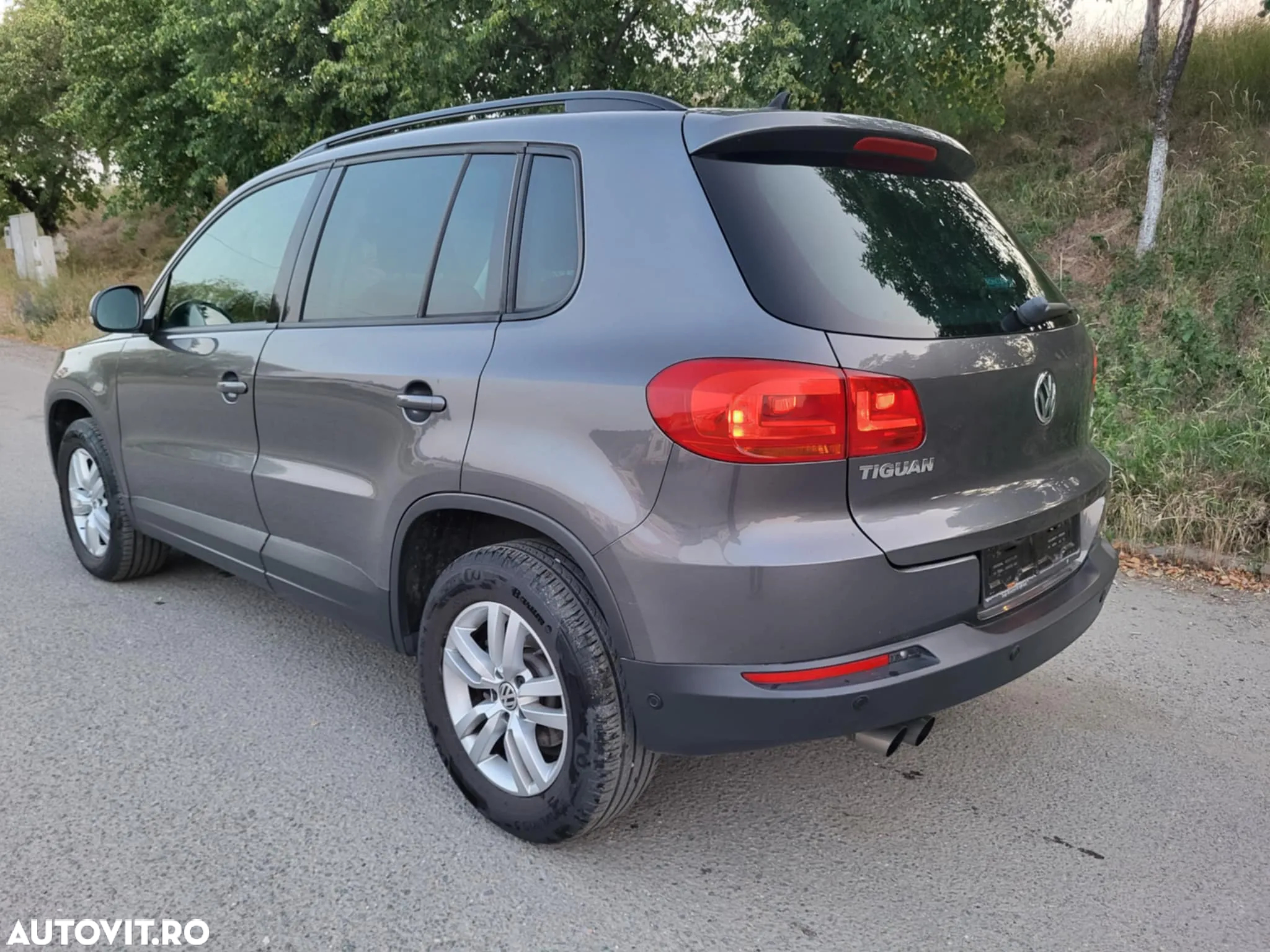 Volkswagen Tiguan 2.0 TDI BMT Trend & Fun - 7