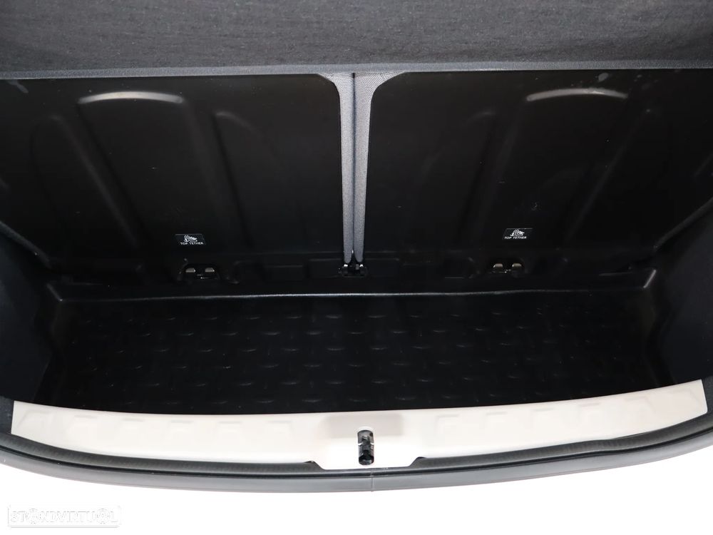 Toyota Aygo 1.0 X-Play - 12