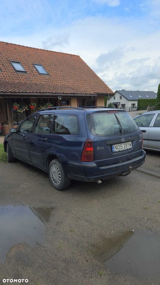 Ford Focus - 4