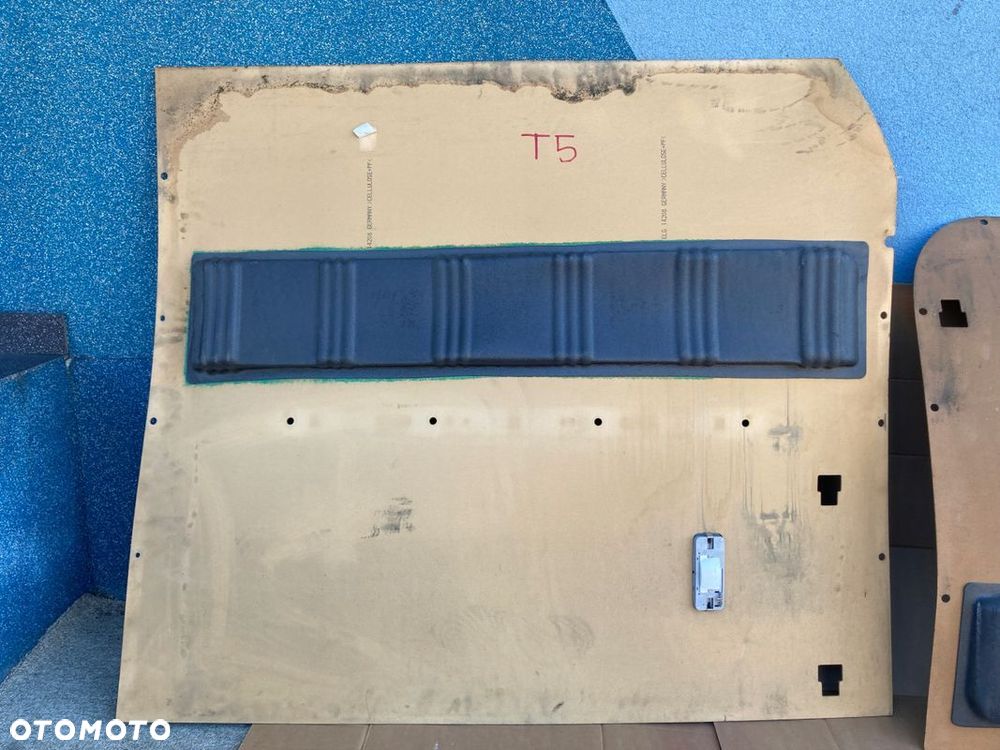VW T5 STARLINE 03- Podsufitka tylna sufit bez podświetleń i nawiewów - 8