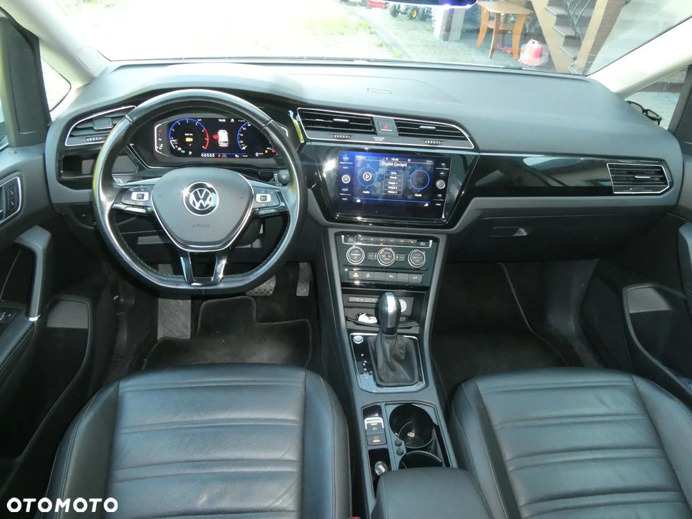 Volkswagen Touran 1.5 TSI EVO Highline DSG - 4
