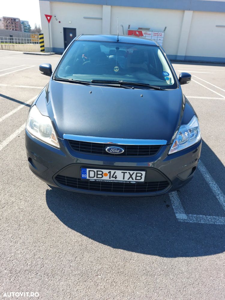 Ford Focus 1.6 Ghia - 3