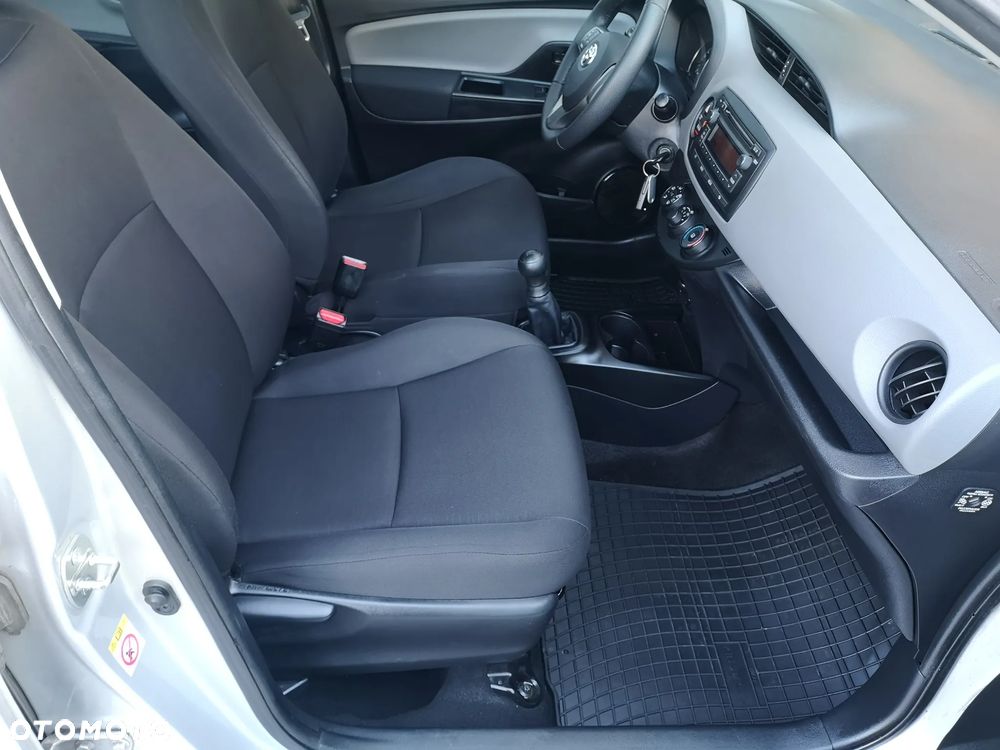 Toyota Yaris 1.0 Active - 21