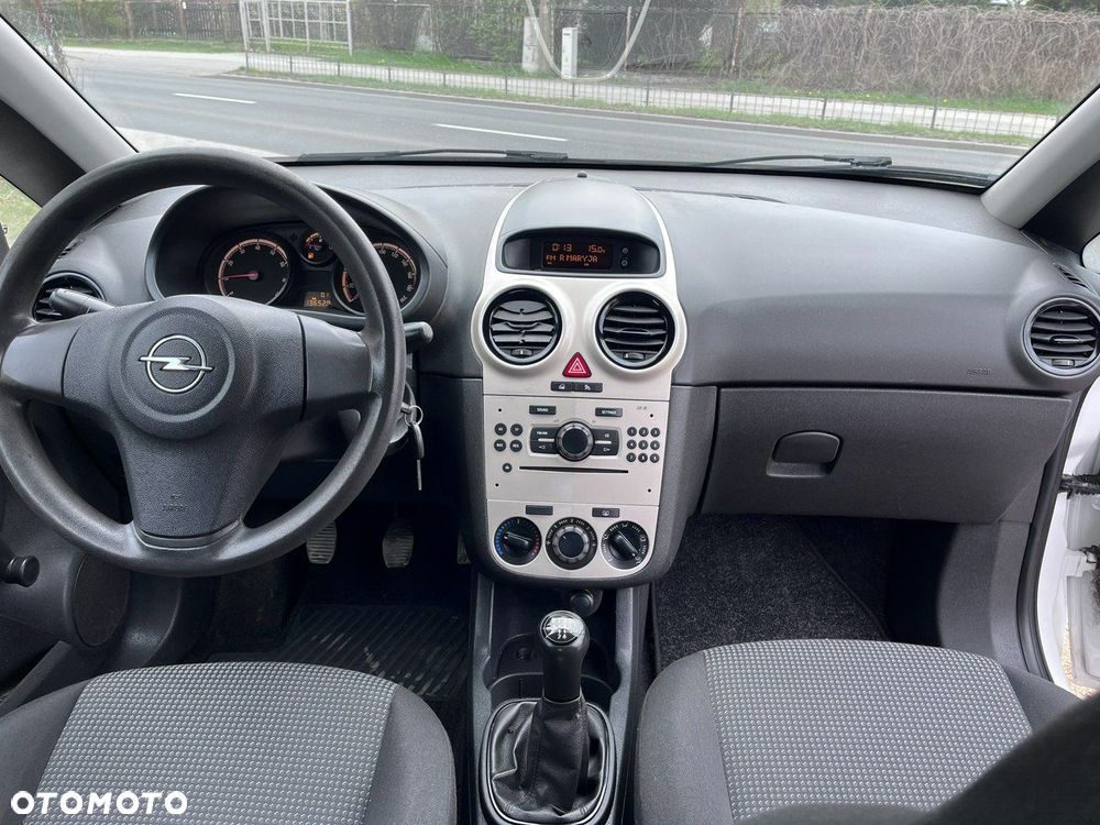 Opel Corsa - 17