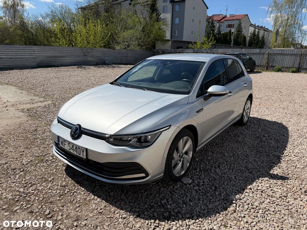 Volkswagen Golf 1.5 eTSI mHEV Style DSG - 1