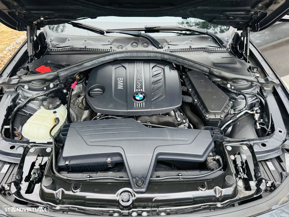 BMW 320 d Touring Auto Pack M - 52