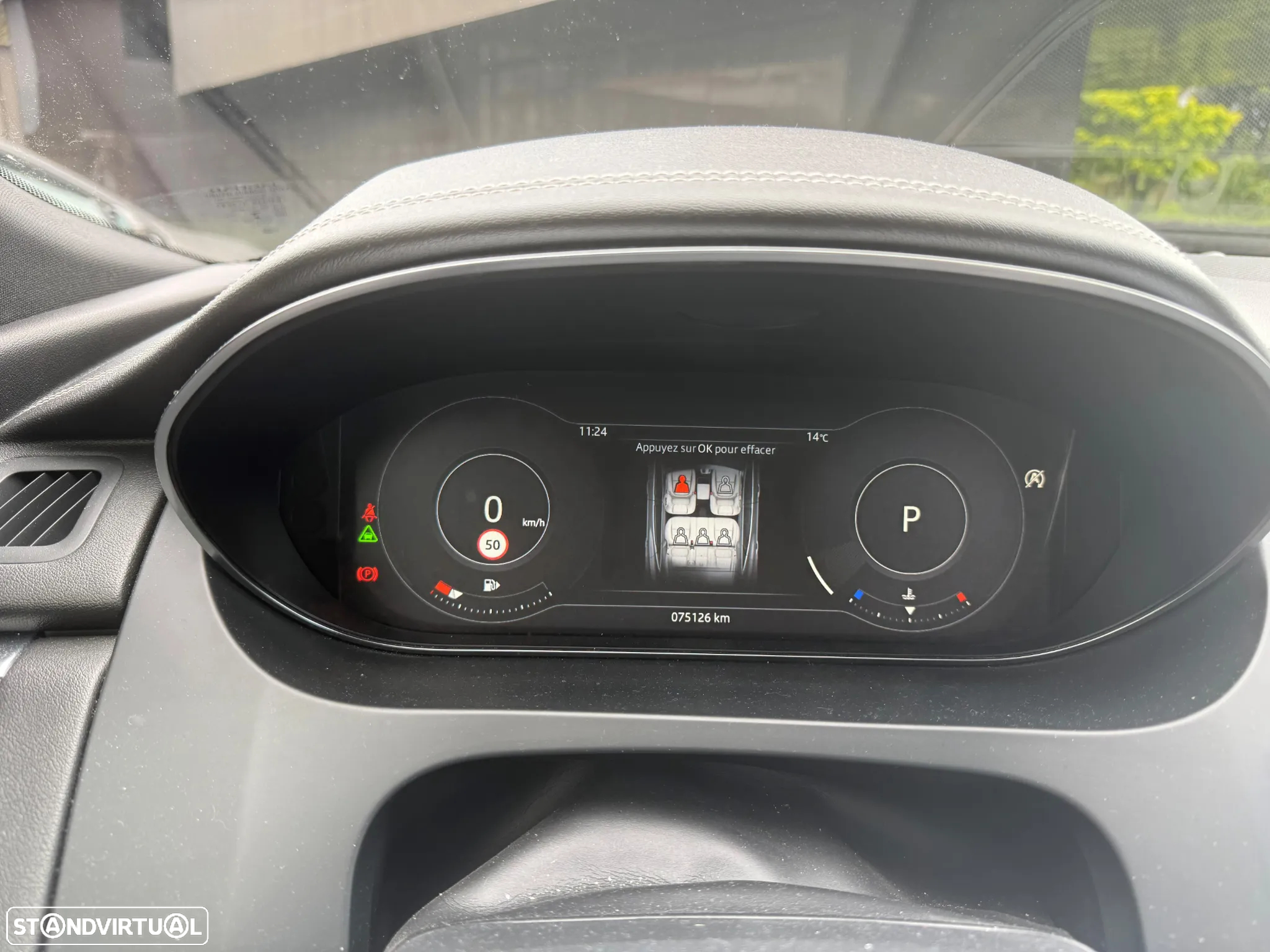 Jaguar E-Pace 2.0 i4 R-Dynamic SE AWD Aut. - 2