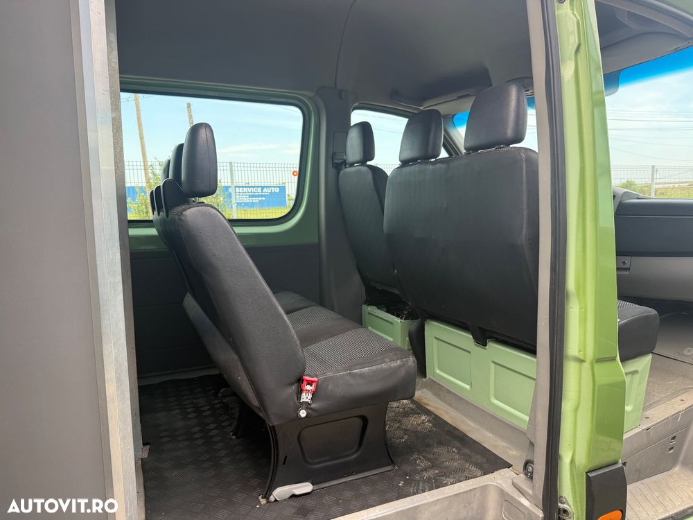 Mercedes-Benz Sprinter - 15