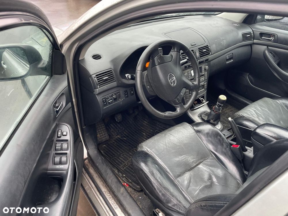 TOYOTA AVENSIS NA CZĘŚCI ! Kolor: 1C0 - 5