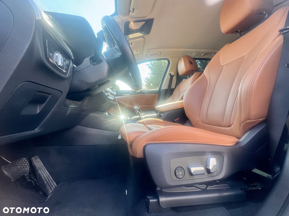 BMW X3 xDrive20i mHEV - 11