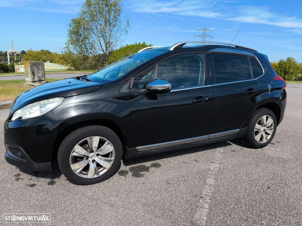 Peugeot 2008 1.2 PureTech Active - 5