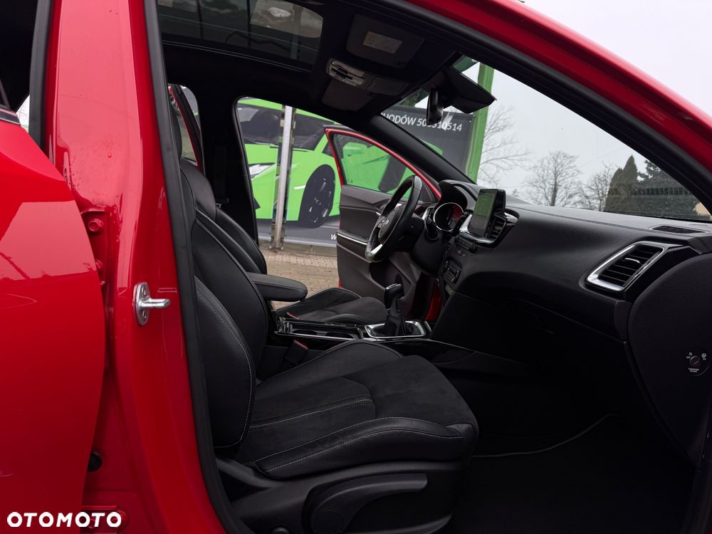 Kia ProCeed 1.4 T-GDI OPF GT LINE - 34