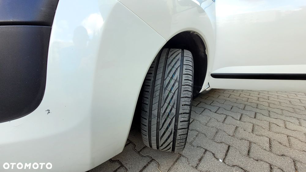 Peugeot 3008 2.0 HDi Active - 14