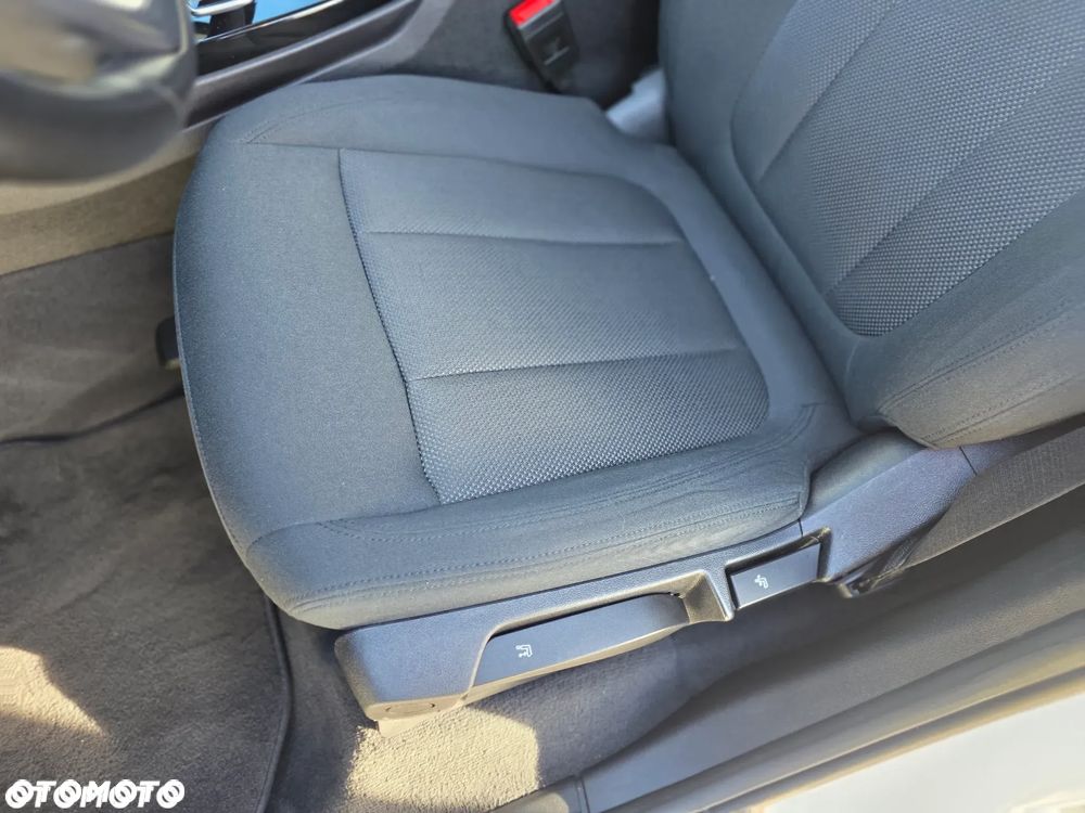 BMW X3 xDrive20i GPF Business Edition sport - 32