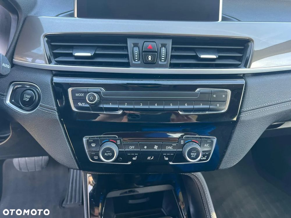 BMW X1 xDrive25e xLine - 19