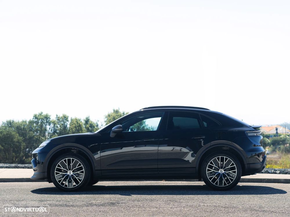 Porsche Macan 2025 photo 3