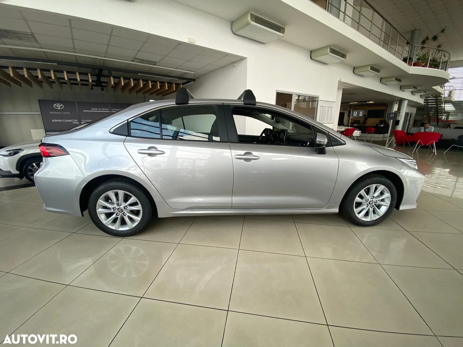 Toyota Corolla 1.8 HSD Business - 5