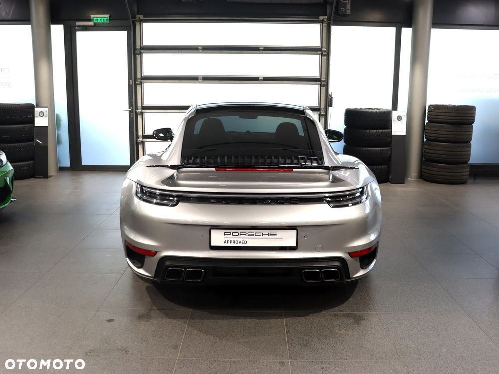 Porsche 911 Carrera Turbo S - 4