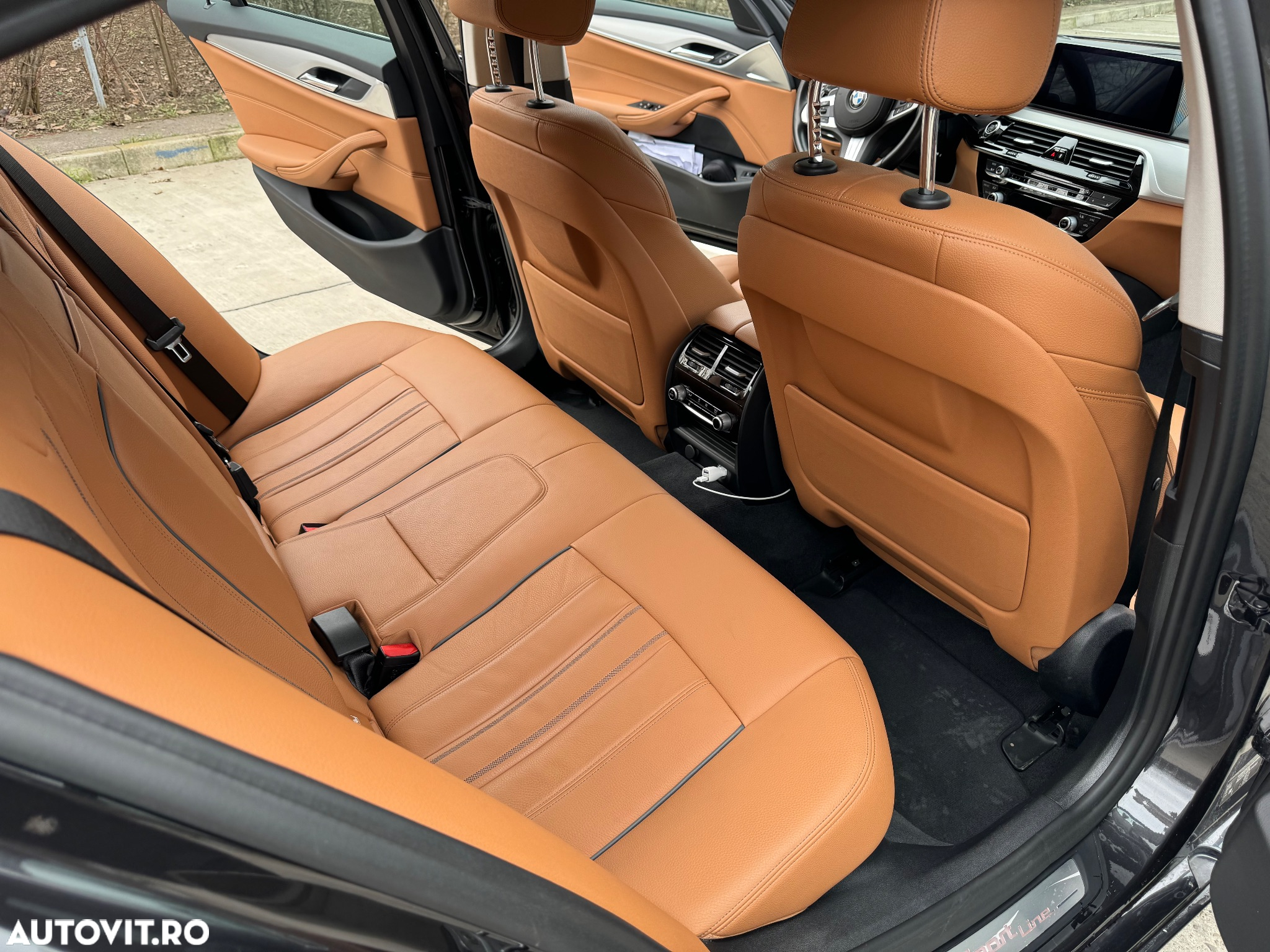 BMW Seria 5 540d xDrive Aut. Sport Line - 4