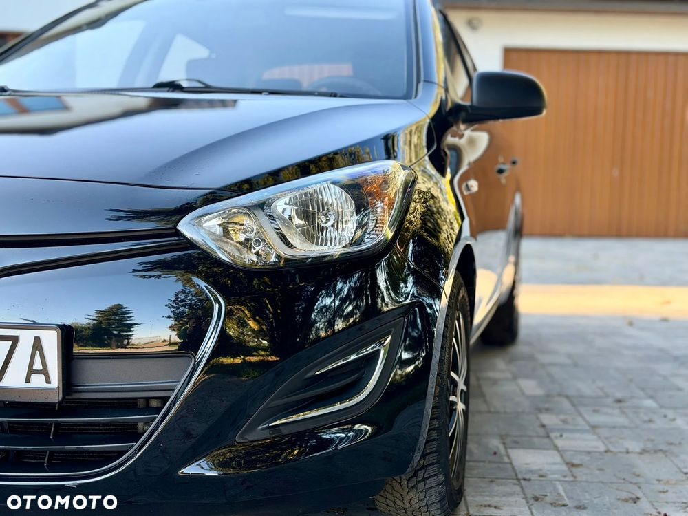 Hyundai i20 1.25 Wersja Jubileuszowa - 24