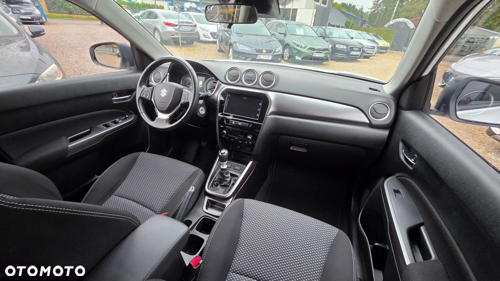 Suzuki Vitara 1.4 Boosterjet Hybrid Comfort+ - 33