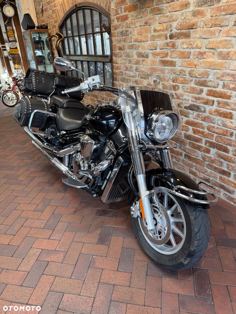 Suzuki Intruder - 2