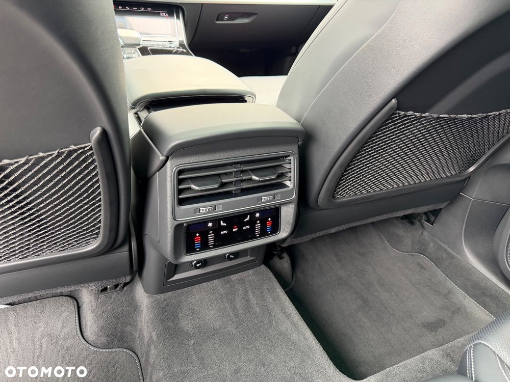 Audi Q8 50 TDI mHEV Quattro Tiptronic - 24