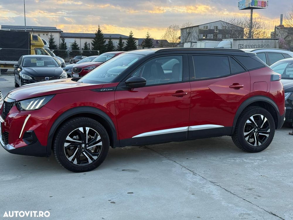 Peugeot 2008 1.2 L PureTech STT EAT8 GT Line - 32