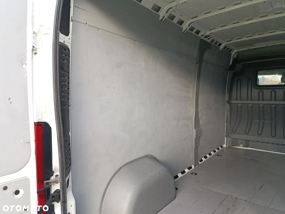 Citroën Jumper L3H2 2.2 diesel 165 kM 3.5T manual 2020 rok WEBASTO, ORGINALNY PRZEBIEG, SUPER ZADBANY!!! - 23