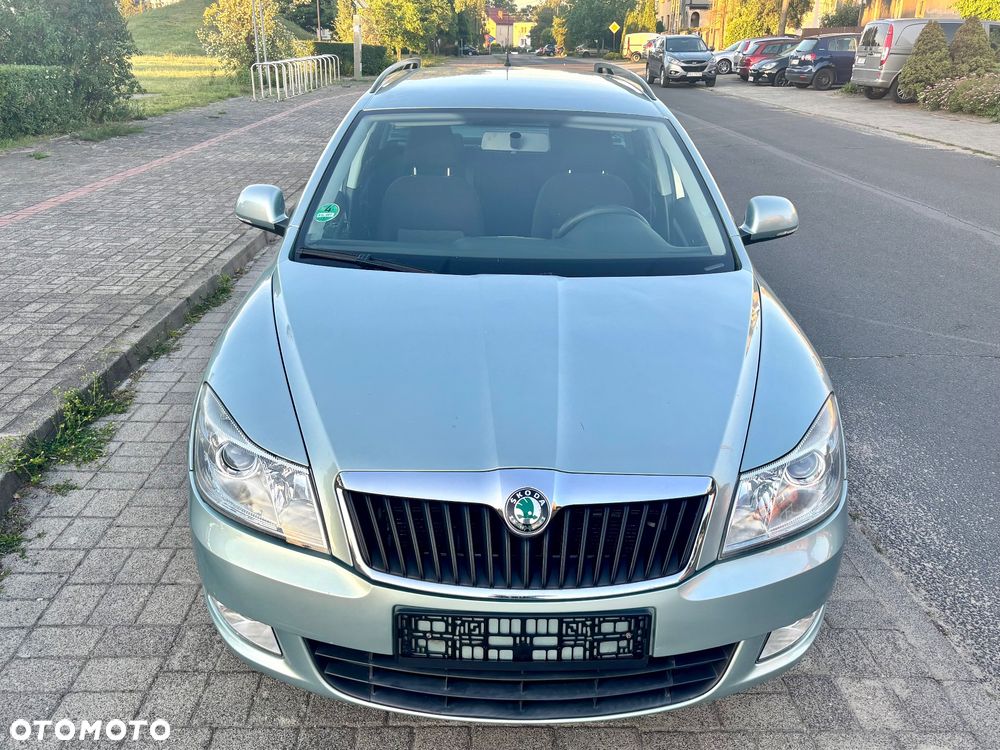 Skoda Octavia 2.0 TDI DPF DSG Ambiente - 5