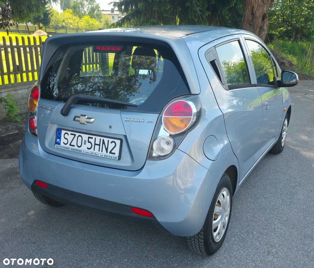 Chevrolet Spark - 3