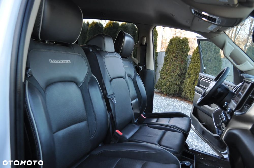 RAM 1500 Crew Cab Longbed Laramie - 18