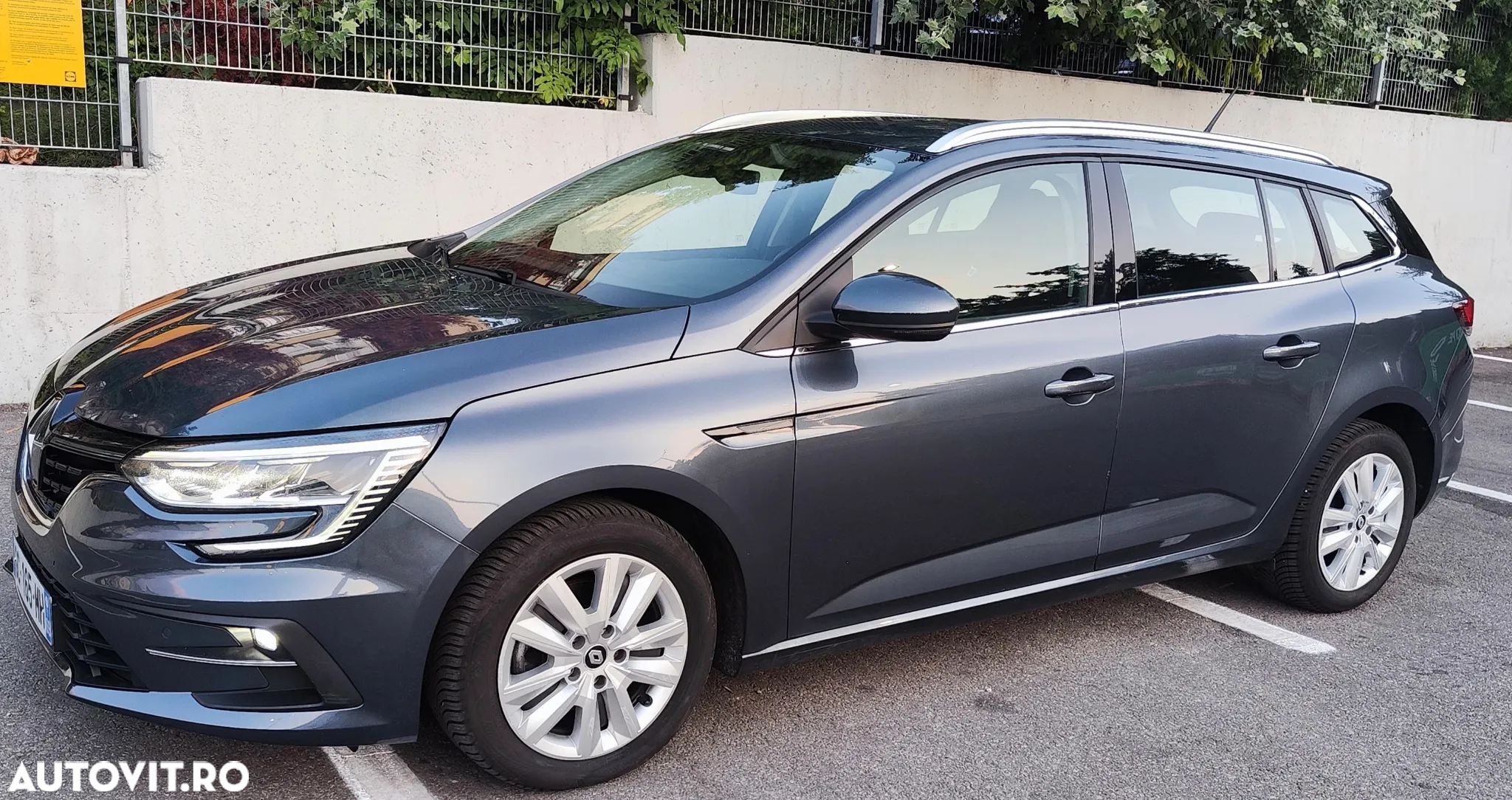Renault Megane BLUE dCi 115 BUSINESS EDITION - 3