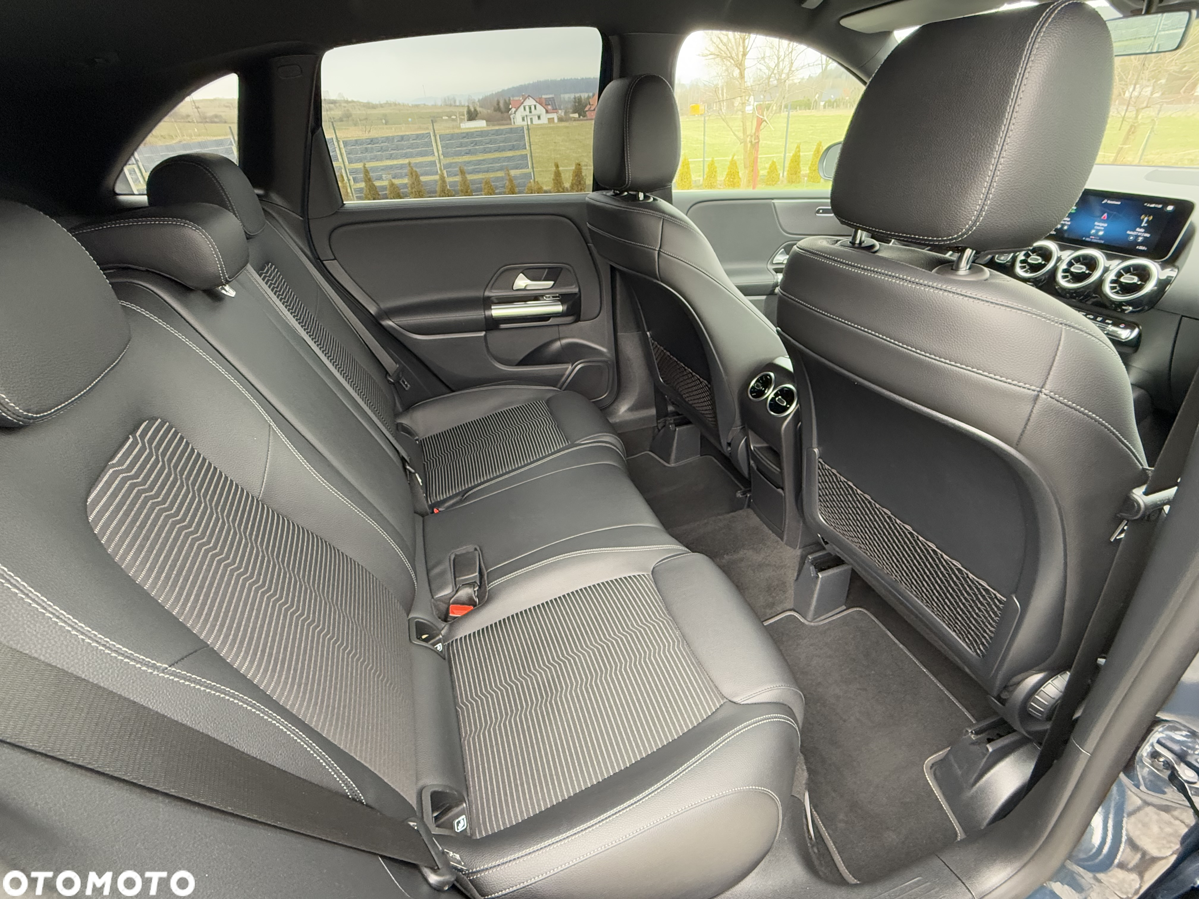 Mercedes-Benz Klasa B 200 d Progressive 8G-DCT - 27