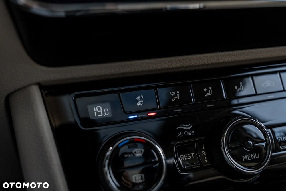 Skoda Superb 2.0 TDI SCR 4x4 L&K DSG - 34