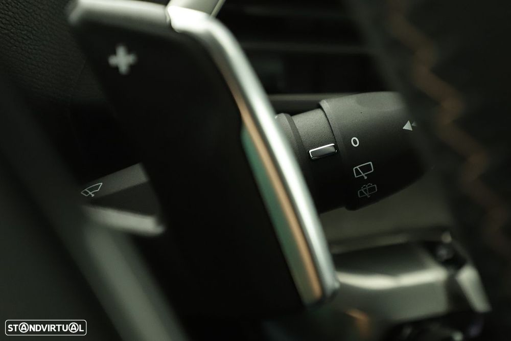 Peugeot 3008 1.2 PureTech GT EAT8 - 19