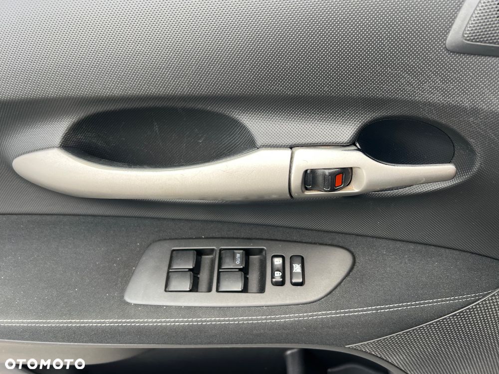 Toyota Auris 1.4 D-4D 2010 - 21