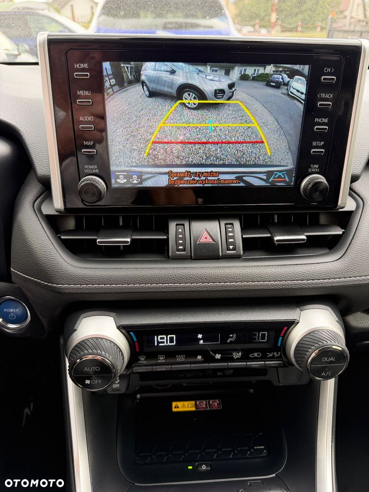 Toyota RAV4 2.5 Hybrid Comfort 4x2 - 14