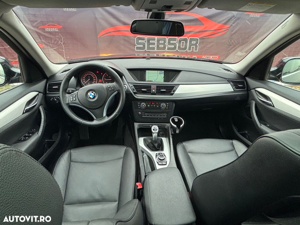 BMW X1 xDrive20d xLine - 23