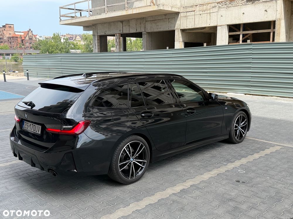 BMW Seria 3 320d xDrive MHEV M Sport sport - 4