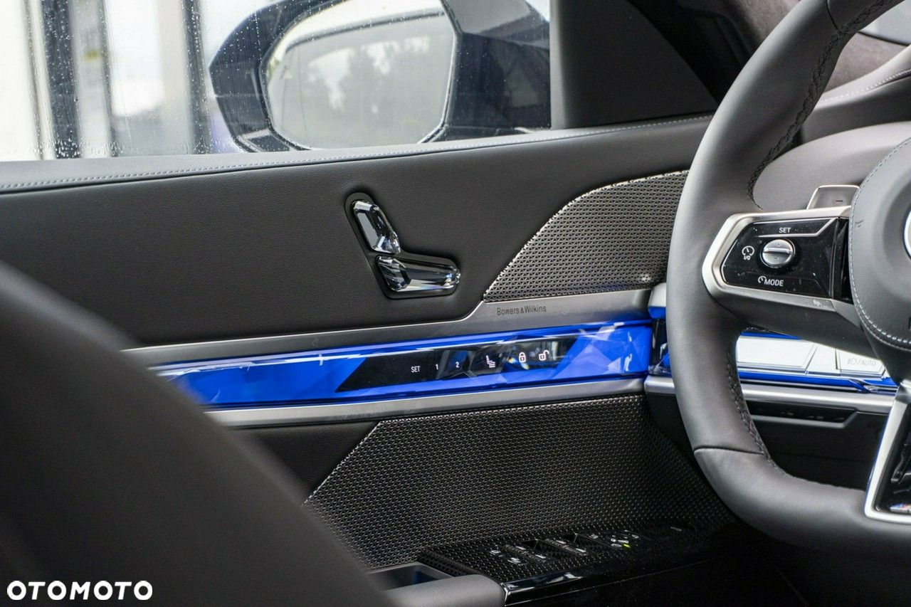 BMW Seria 7 - 19