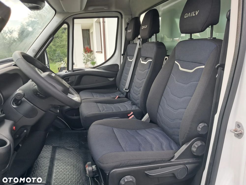 Iveco Daily VI 50C16  CHŁODNIA Thermo-King SALON POLSKA 8-palet - 25